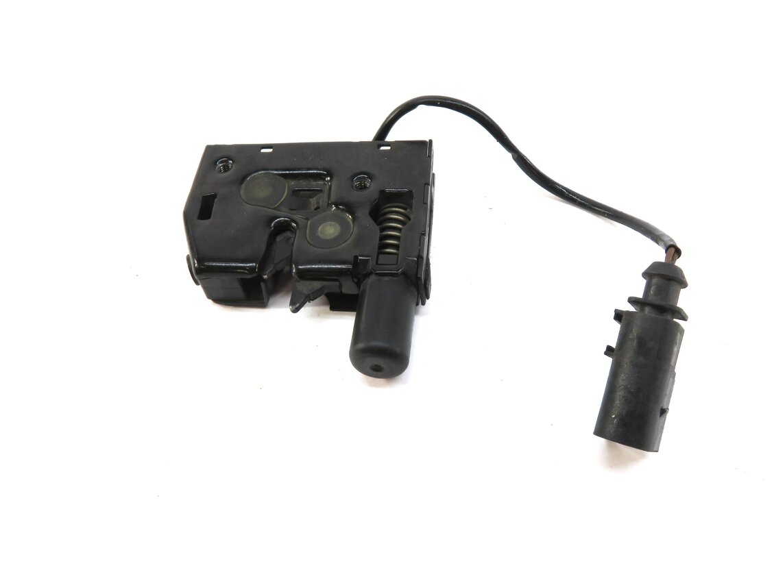 Thumbnail 4: 2013 AUDI A6 (C7) RIGHT FRONT PASSENGER LOWER HOOD LOCK LATCH STRIKER SPRING