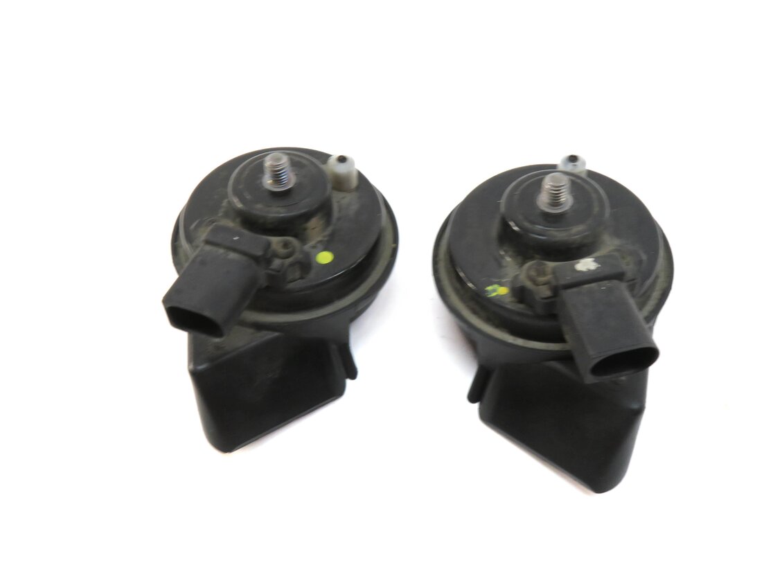 Thumbnail 3: 2012-2020 AUDI A6 S6 A7 S7 RS7 A8 S8 (C7 D4) HIGH & LOW TONE SAFETY HORN SET-2