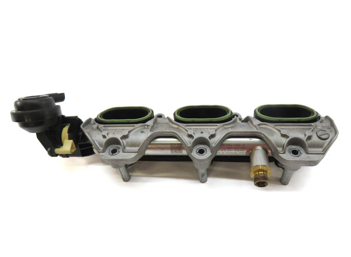 Thumbnail 3: 12-17 AUDI A6 A7 Q5 S5 SQ5 - 3.0L SUPERCHARGED - RIGHT INTAKE MANIFOLD DIFFUSER