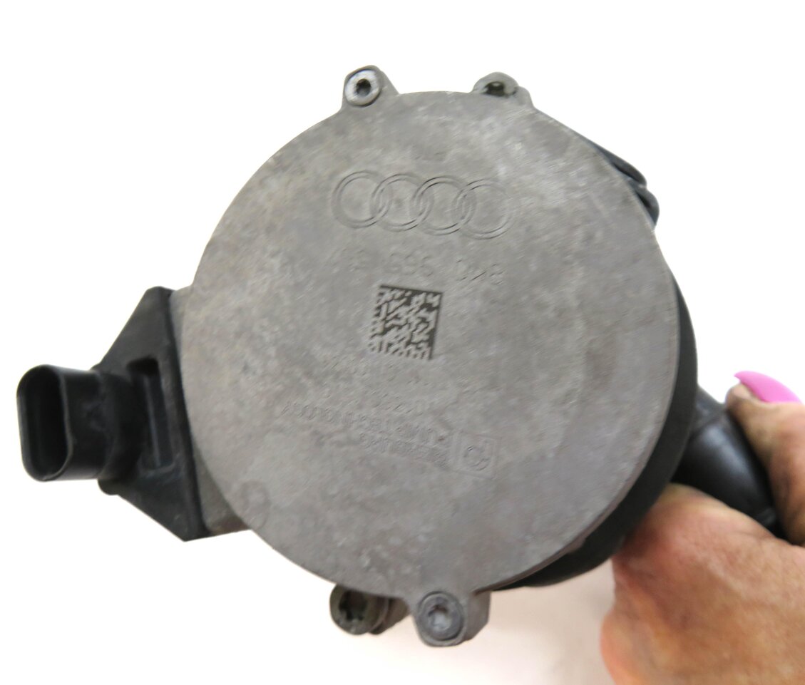 Thumbnail 5: 2013 AUDI A6 (C7) 3.0L SUPERCHARGED ENGINE AUXILIARY WATER COOLANT PUMP