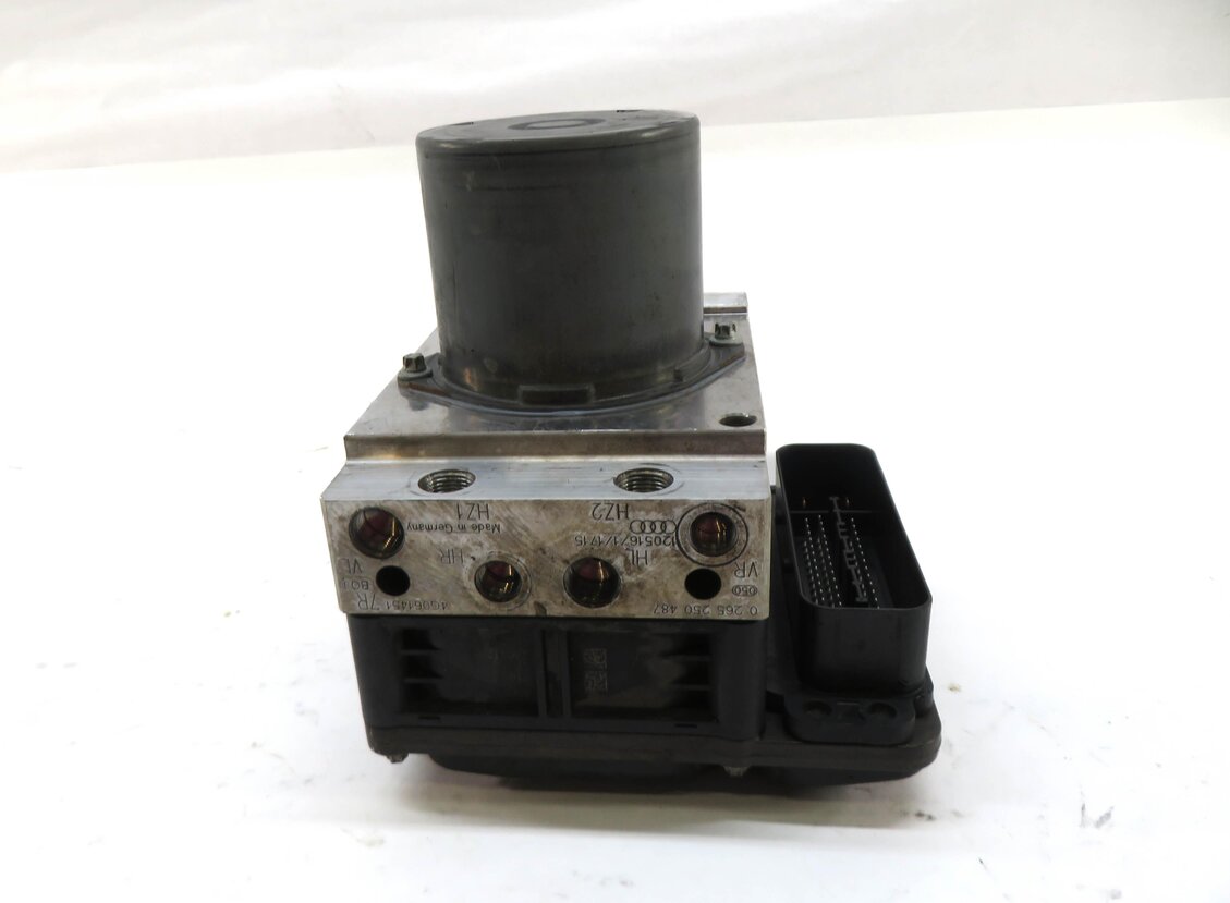 Thumbnail 2: 2012-2015 AUDI A6 S6 A7 S7 (C7 4G8) ABS ANTI LOCK BRAKE PUMP w/ MODULE