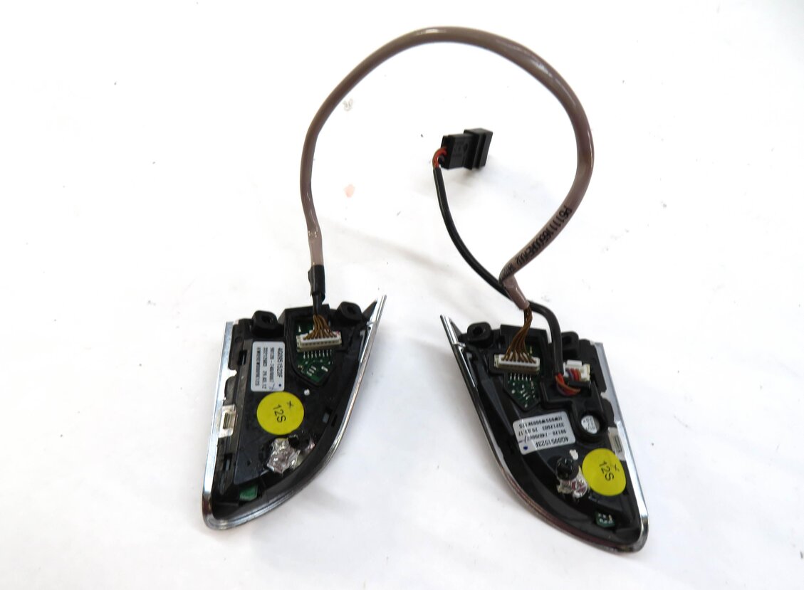 Thumbnail 3: 2013 AUDI A6 (C7) LEFT & RIGHT STEERING WHEEL SWITCH BUTTON SET-2