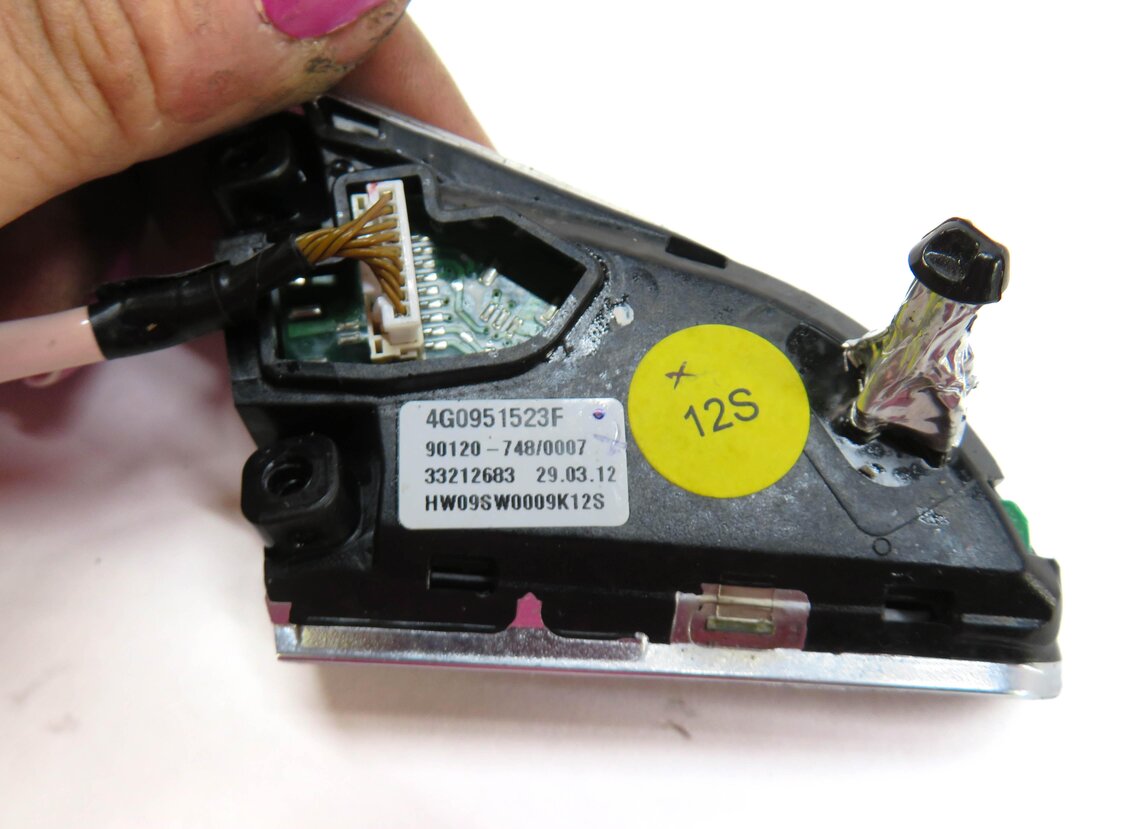 Thumbnail 5: 2013 AUDI A6 (C7) LEFT & RIGHT STEERING WHEEL SWITCH BUTTON SET-2