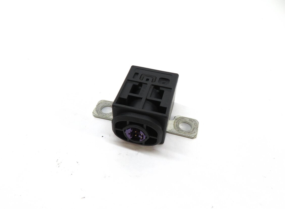 Thumbnail 1: 2013 AUDI A6 (C7) BATTERY OVERLOAD PROTECTION SWITCH MODULE CIRCUIT