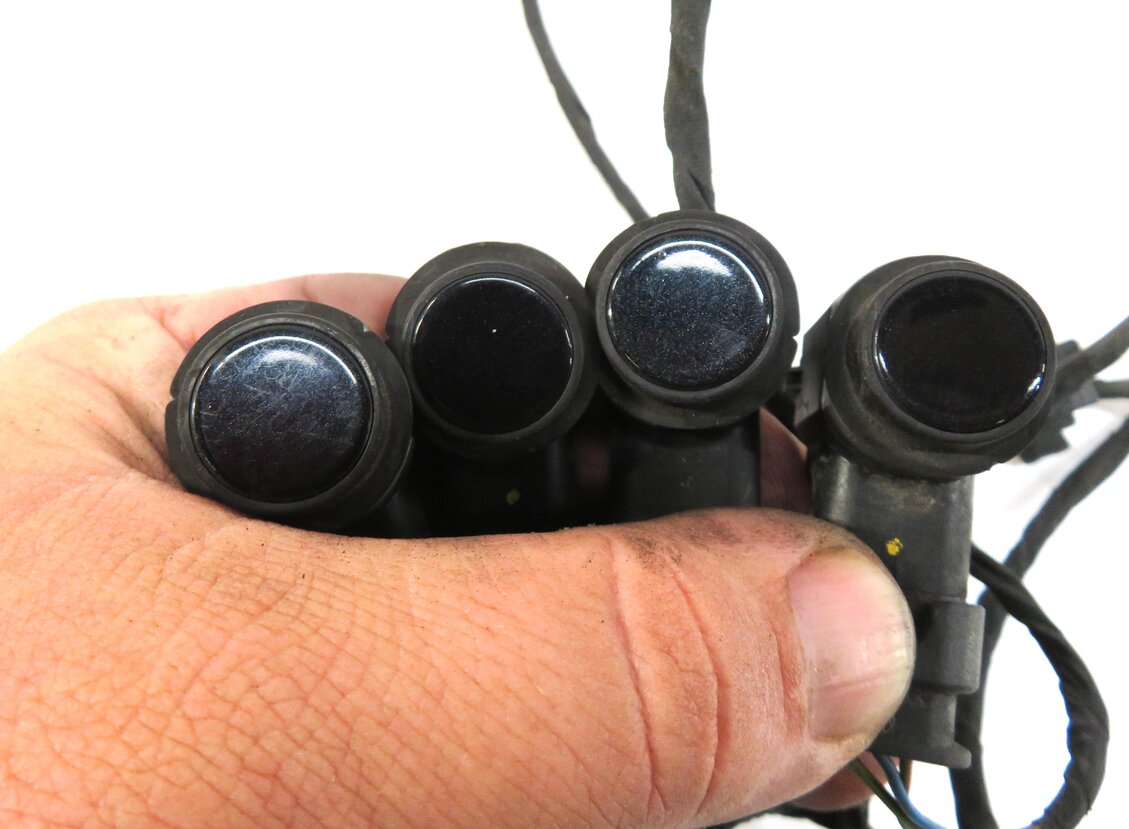 Thumbnail 4: 2013 AUDI A6 (C7) REAR PDC PARK DISTANCE SENSOR SET w/ HARNESS (PHANTOM BLACK)