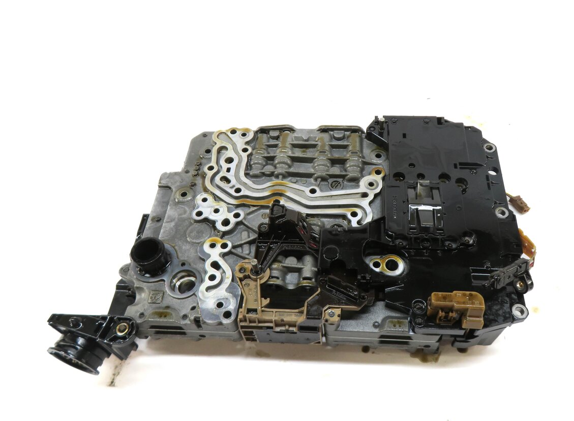 Thumbnail 4: 2013-2015 AUDI A6 A7 (C7 4G8) 3.0L AWD QUATTRO - TRANSMISSION VALVE BODY