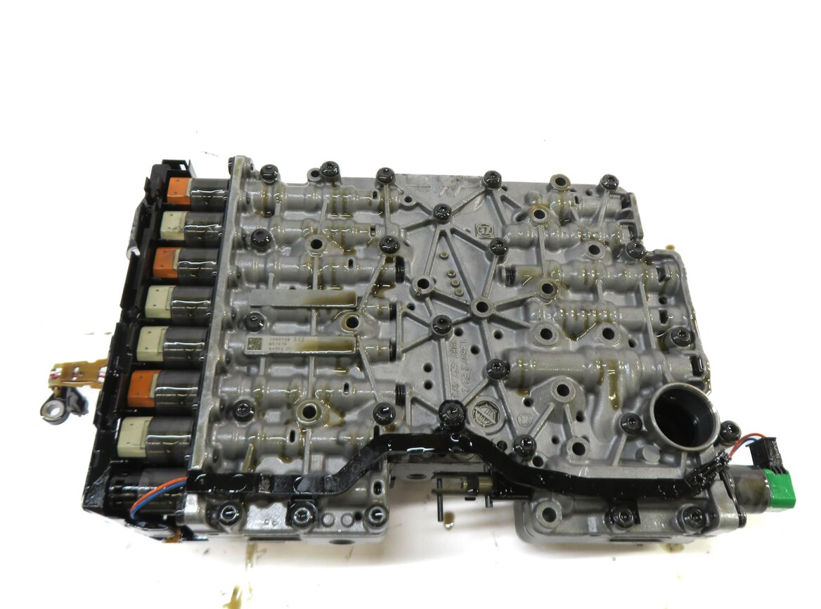 Thumbnail 4: 2011-2014 BMW X3 (F25) A/T 35iX 8HP-45 8 SPEED AUTOMATIC TRANSMISSION VALVE BODY