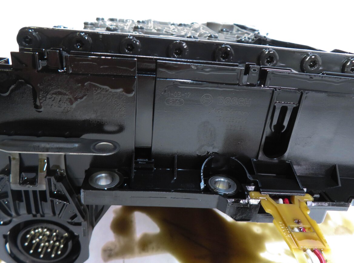 Thumbnail 6: 2011-2014 BMW X3 (F25) A/T 35iX 8HP-45 8 SPEED AUTOMATIC TRANSMISSION VALVE BODY