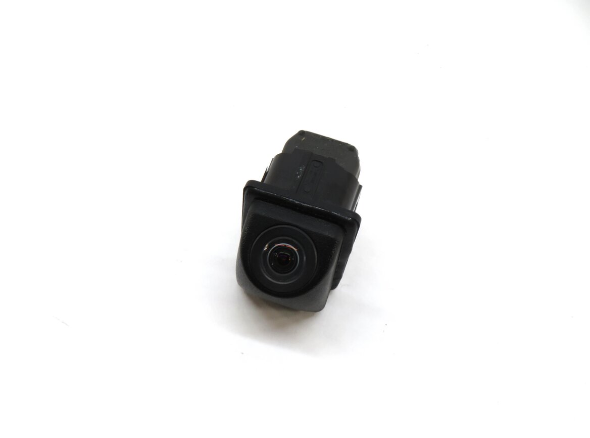 09-18 BMW 2 3 4 5 7 M5 X3 X5 X6 (F01 F07 F10 F15 F16 F30 F32) REARVIEW CAMERA