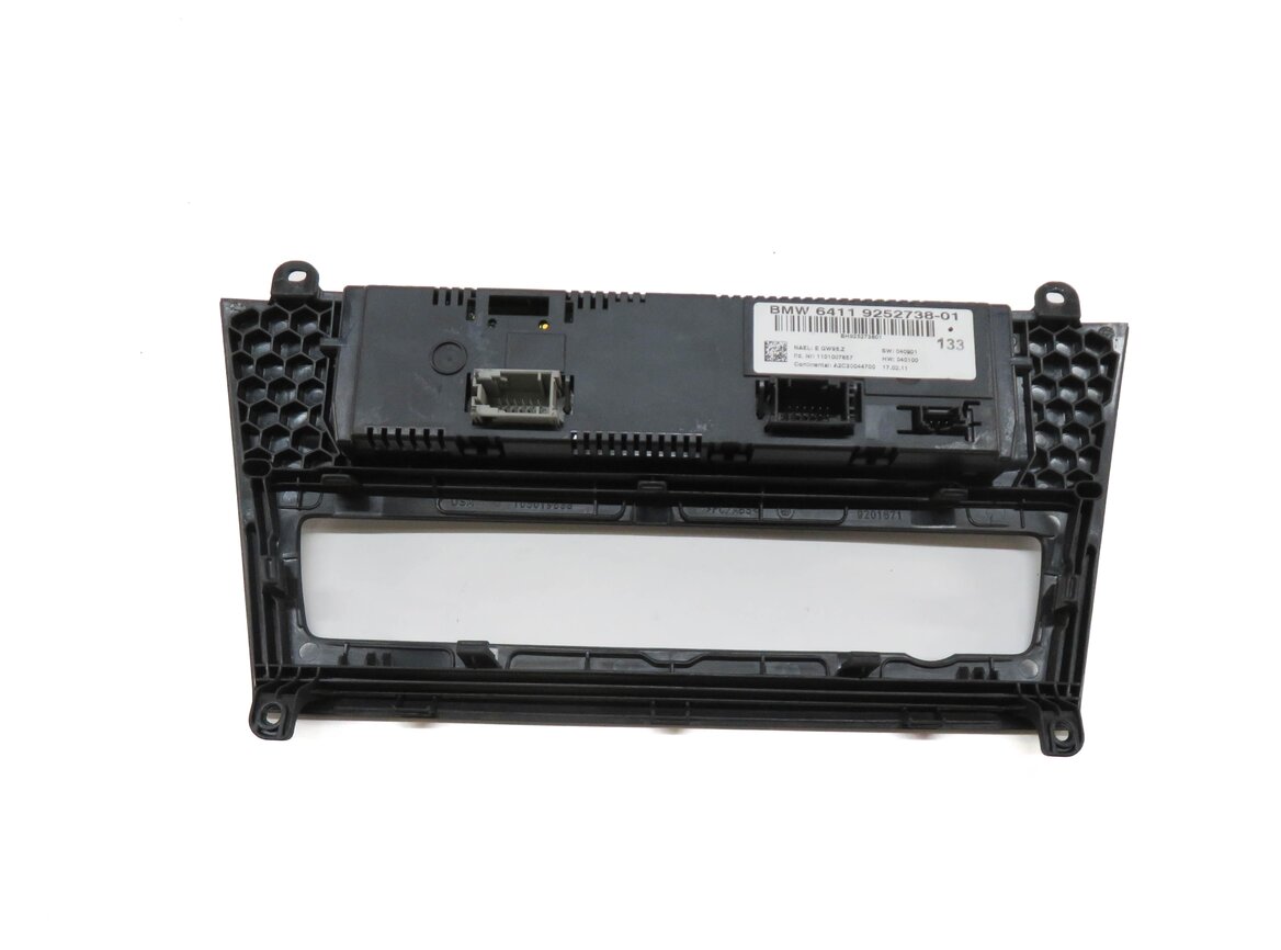 Thumbnail 5: 2011-2014 BMW X3 (F25) FRONT HEATER A/C TEMPERATURE CLIMATE CONTROL PANEL