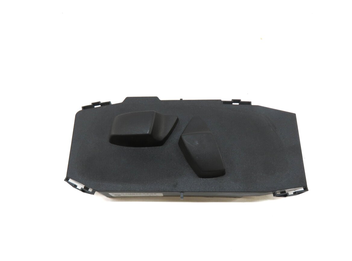 Thumbnail 2: 2011 BMW X3 (F25) RIGHT FRONT PASSENGER SEAT ADJUSTMENT ADJUST SWITCH BUTTON