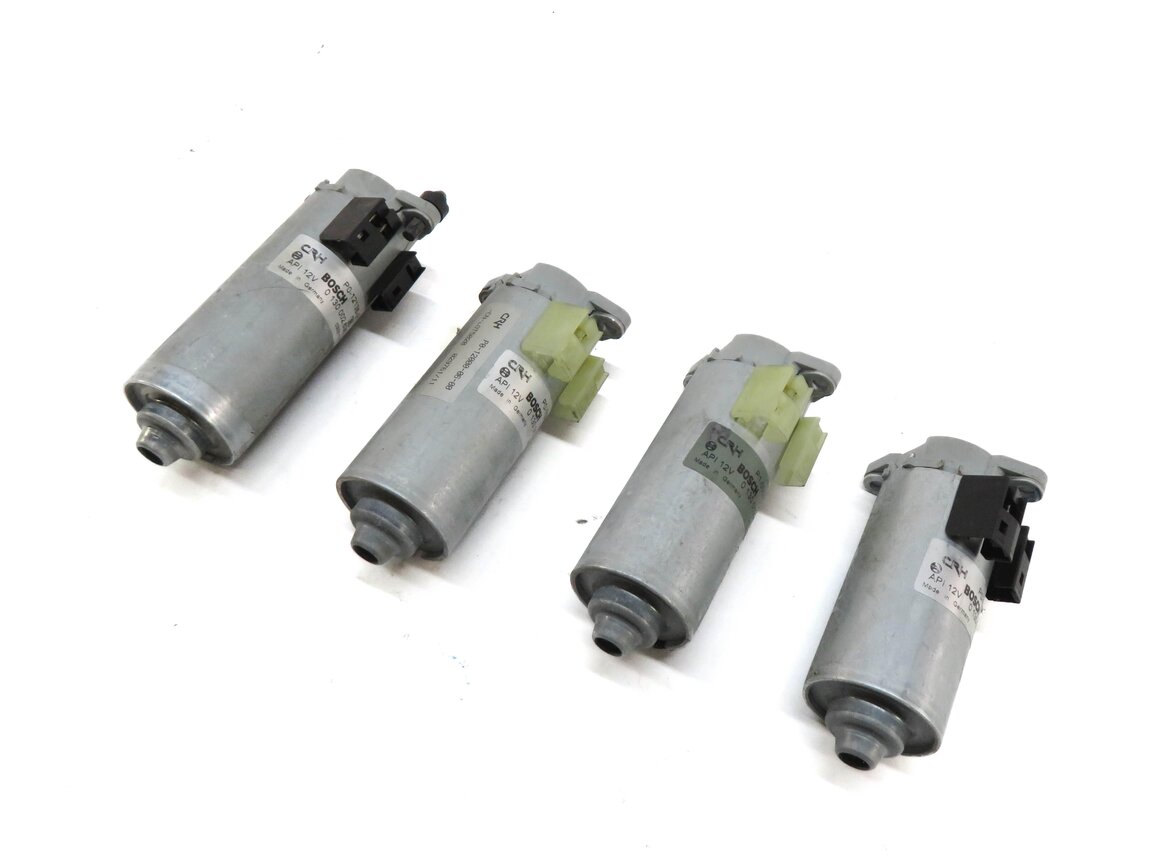 Thumbnail 1: 2011 BMW X3 (F25) RIGHT FRONT PASSENGER SEAT ADJUSTMENT ADJUST MOTOR SET-4