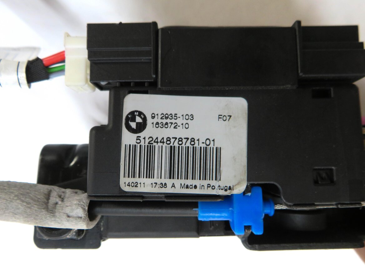 Thumbnail 7: 2011 BMW X3 (F25) REAR TRUNK LOCK LATCH ACTUATOR w/ SOFT CLOSE MOTOR