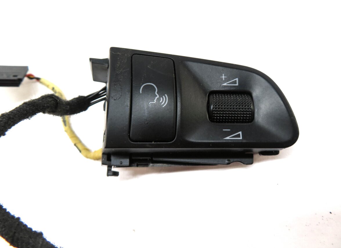 Thumbnail 4: 2009 AUDI Q5 (B8 8R) STEERING WHEEL SWITCH BUTTON SET-2