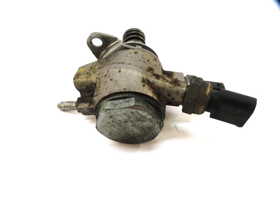 Thumbnail 6: 09-12 AUDI A4 A5 A6 Q5 (B8 8K 8T 8R C6) 3.2L HIGH PRESSURE MECHANICAL FUEL PUMP