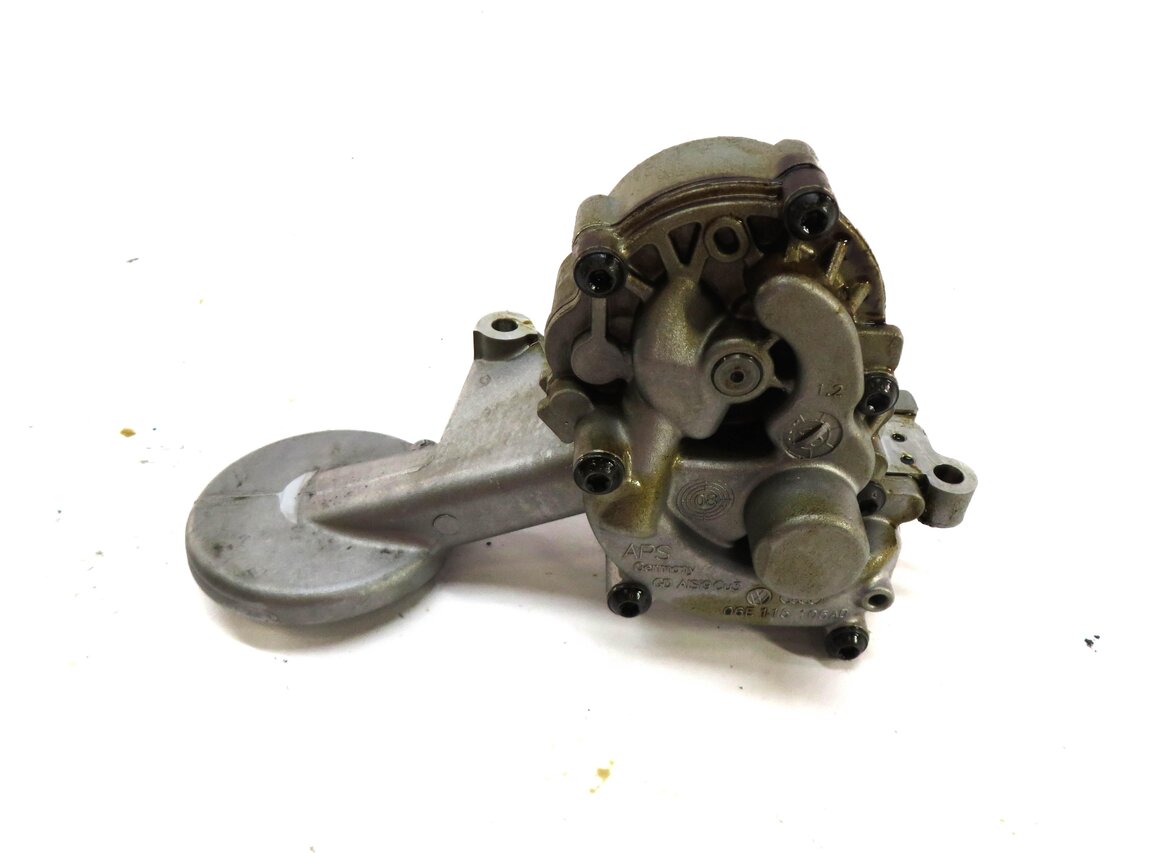 Thumbnail 4: 2009 AUDI Q5 (B8 8R) 3.2L CALB ENGINE OIL PUMP