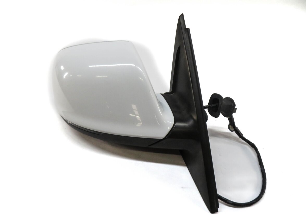 Thumbnail 4: 09-14 AUDI Q5 (8R) RIGHT P-FOLD HEAT AUTODIM MEMORY DOOR MIRROR w/ LIGHT (WHITE)