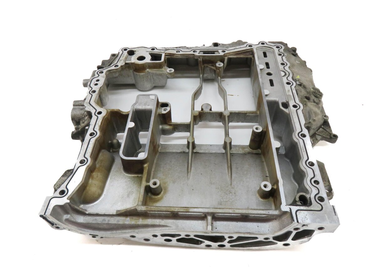 Thumbnail 3: 2009 AUDI Q5 (B8 8R) 3.2L CALB ENGINE UPPER OIL PAN CRADLE