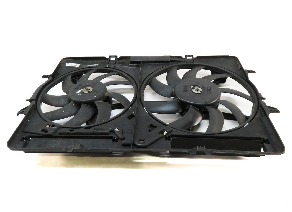 Thumbnail 2: 09-17 AUDI A4 A5 Q5 S4 (B8 8T 8R) 2.0L 3.0L 3.2L RADIATOR COOLING FAN w/ SHROUD