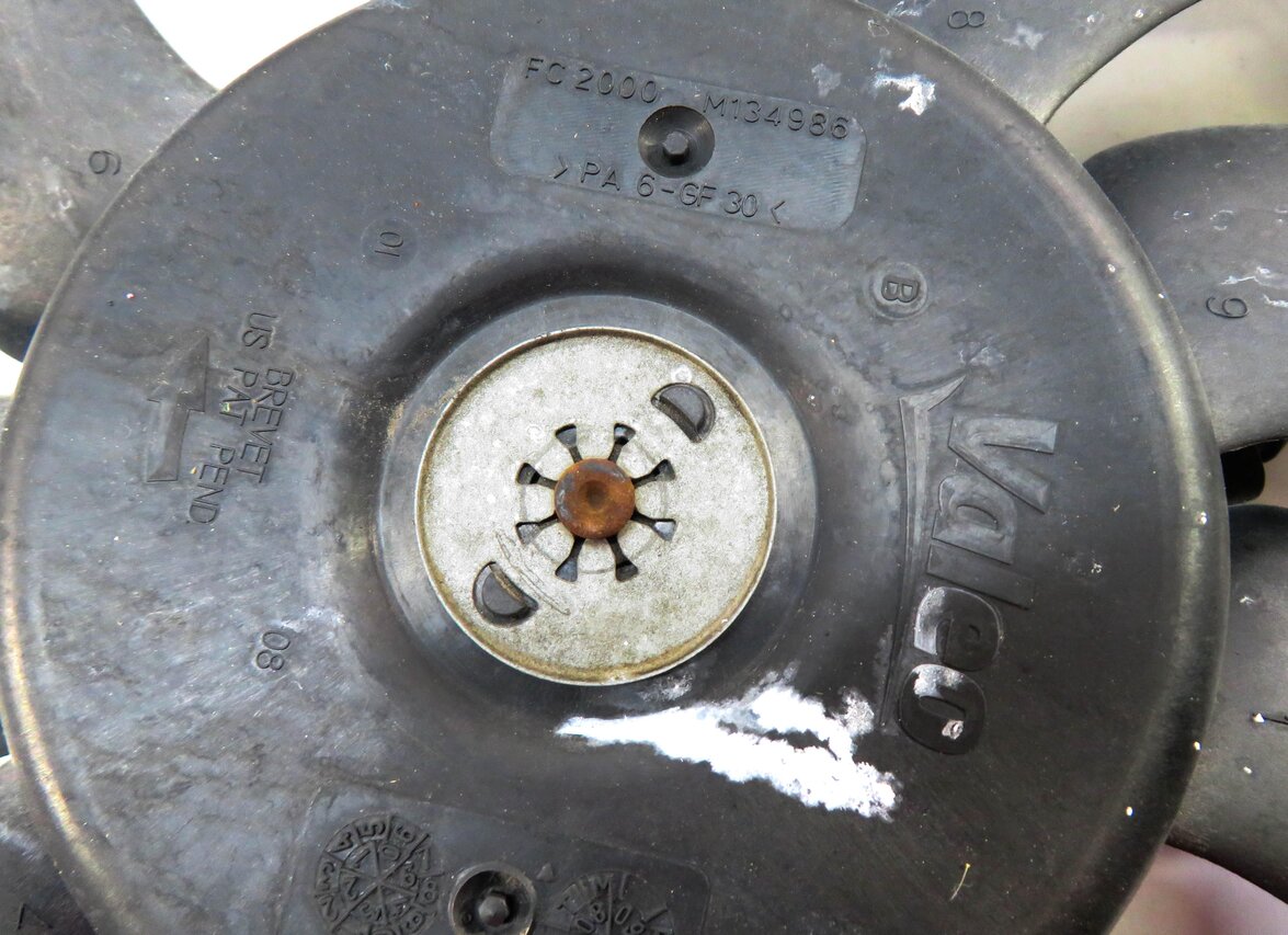 Thumbnail 8: 09-17 AUDI A4 A5 Q5 S4 (B8 8T 8R) 2.0L 3.0L 3.2L RADIATOR COOLING FAN w/ SHROUD