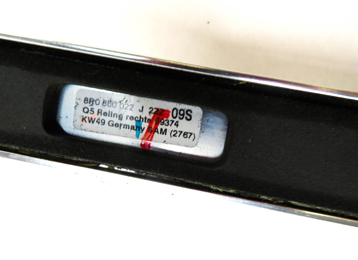 Thumbnail 7: 2009 AUDI Q5 (B8 8R) LEFT & RIGHT ROOF RACK RAIL SET-2