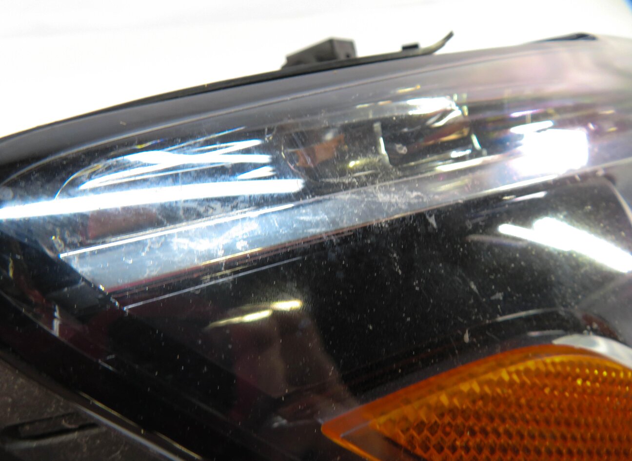 Thumbnail 9: 2009 AUDI Q5 (B8 8R) RIGHT PASSENGER HID XENON HEADLIGHT LIGHT LAMP (NON AFS)