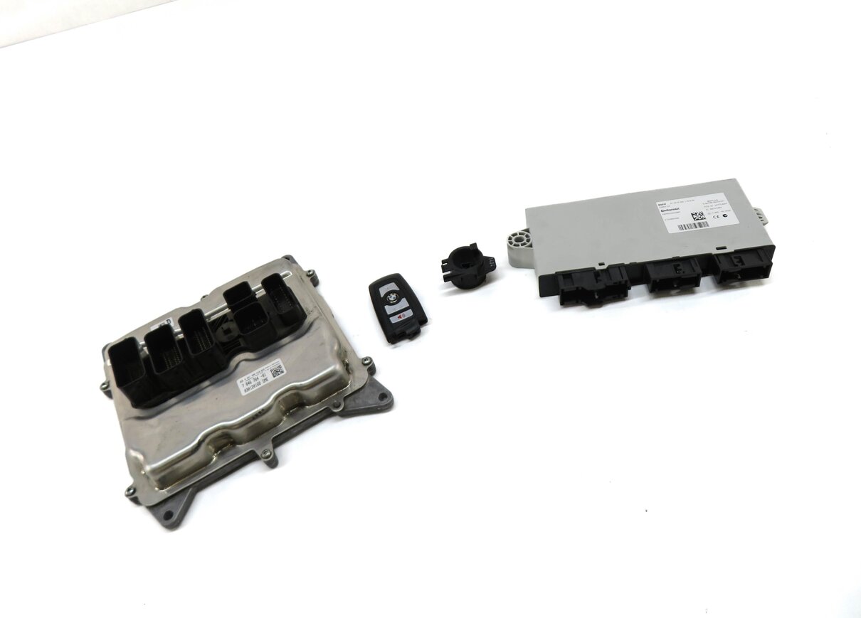 2013 BMW X3 (F25) 2.0L N20 TURBO ENGINE ECM DME CAS IMMOBILIZER MODULE KEY SET