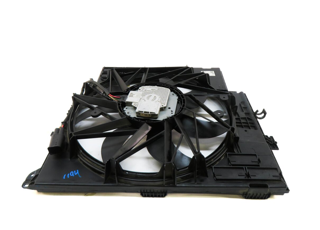 Thumbnail 5: 2013-2018 BMW X3 X4 (F25 F26) 2.0L N20 TURBO ENGINE - RADIATOR COOLING FAN