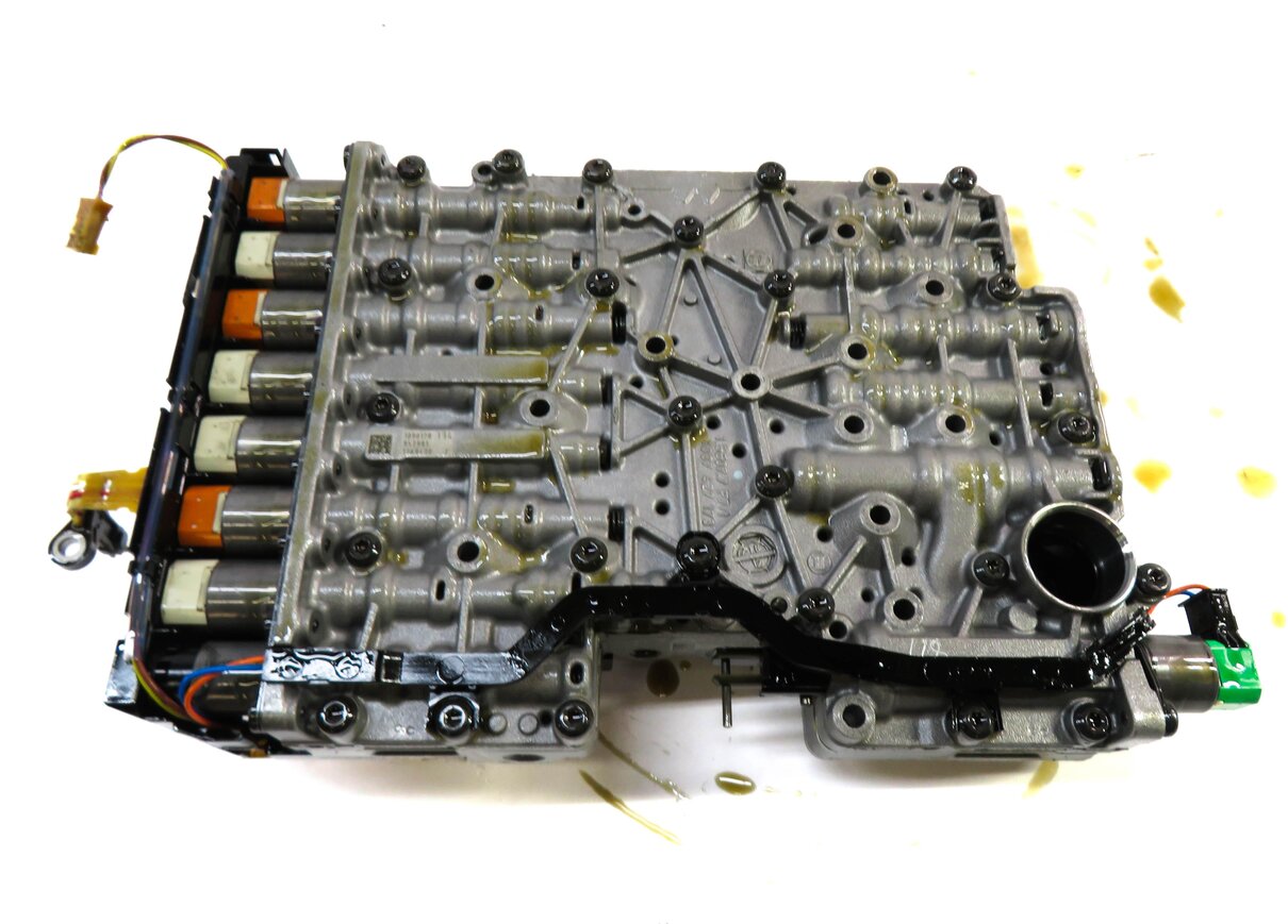 Thumbnail 5: BMW 2012 528i / 2013 328i X3 - 2.0L AWD 8HP-45 A/T TRANSMISSION VALVE BODY