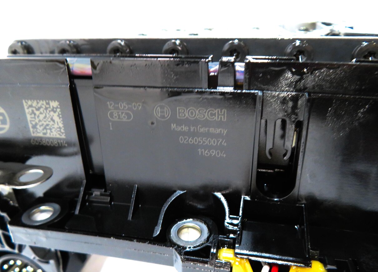 Thumbnail 6: BMW 2012 528i / 2013 328i X3 - 2.0L AWD 8HP-45 A/T TRANSMISSION VALVE BODY