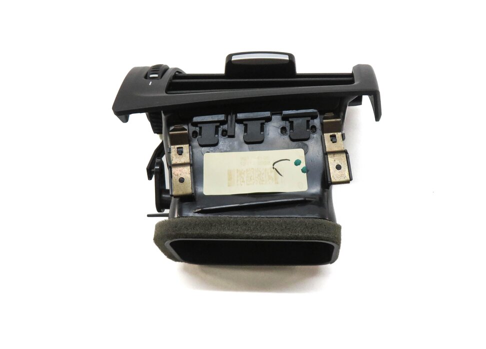 Thumbnail 3: 2013 BMW X3 (F25) LEFT DRIVER DASH HEATER A/C AIR VENT