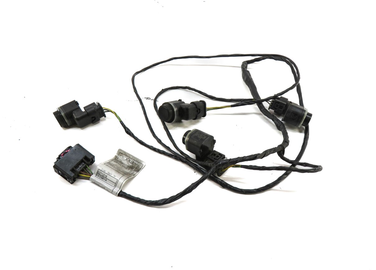 Thumbnail 2: 2013 BMW X3 (F25) REAR PDC PARK DISTANCE SENSOR SET w/ HARNESS (BLACK)