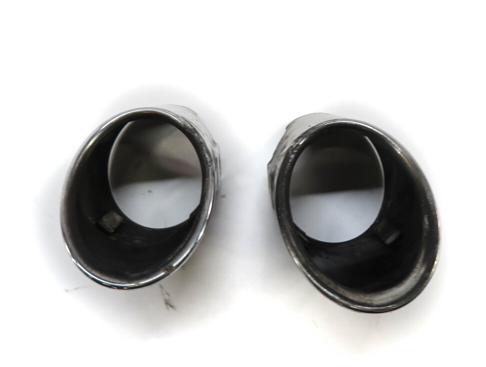 Thumbnail 2: 2009 BMW X6 (E71) LEFT & RIGHT EXHAUST TIP SET-2