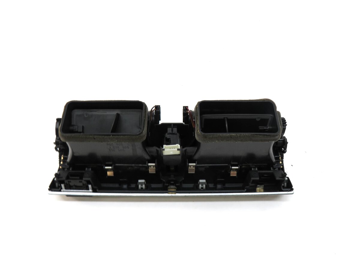 Thumbnail 5: 2009 BMW X6 (E71) FRONT CENTER DASH HEATER A/C AIR VENT w/ HAZARD & LOCK SWITCH