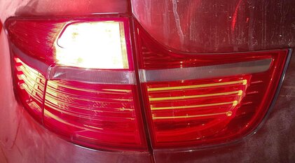 Thumbnail 2: 2008-2012 BMW X6 X6M ///M (E71 E72) LEFT DRIVER REAR INNER TAILLIGHT LIGHT LAMP