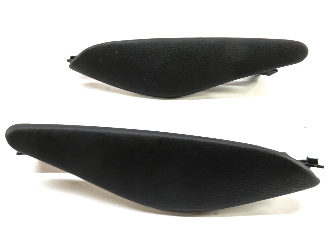 Thumbnail 4: 2009 BMW X6 (E71) FRONT LEFT & RIGHT CENTER CONSOLE KNEE CUSHION PAD SET (BLACK)