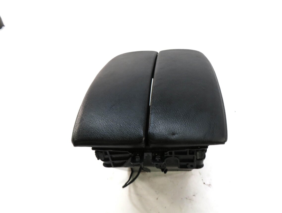 Thumbnail 5: 2008-2010 BMW X6 (E71) FRONT CENTER CONSOLE ARMREST STORAGE COMPARTMENT (BLACK)