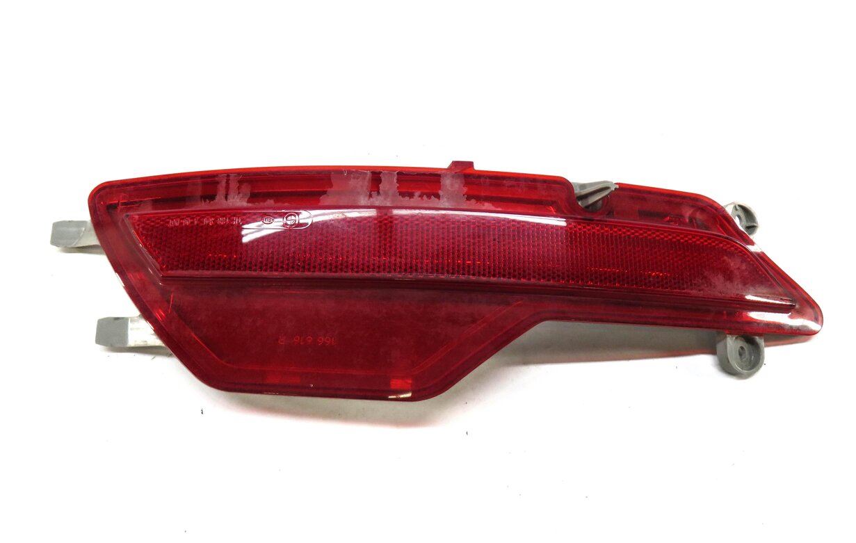 Thumbnail 3: 2009 BMW X6 (E71) RIGHT PASSENGER REAR LOWER BUMPER REFLECTOR MARKER