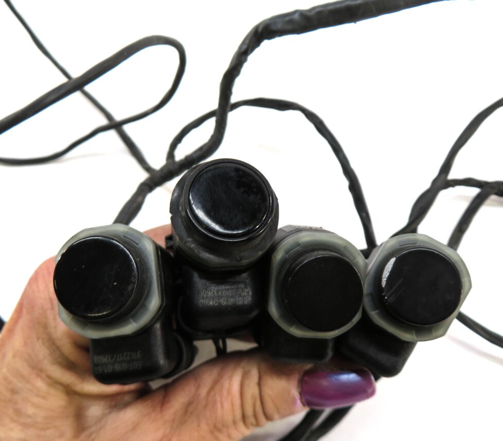 Thumbnail 4: 2009 BMW X6 (E71) REAR PDC PARK DISTANCE SENSOR SET w/ HARNESS (BLACK 2 668)