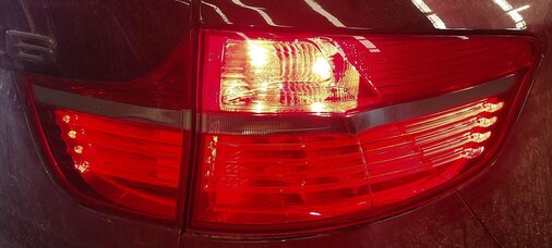 Thumbnail 2: 2008-2012 BMW X6 X6M (E71 E72) RIGHT PASSENGER REAR INNER TAILLIGHT LIGHT LAMP