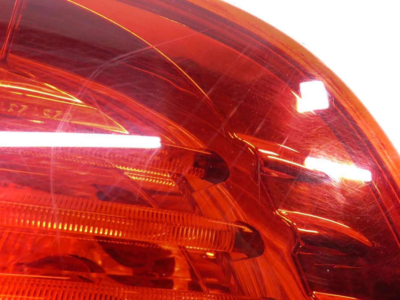 Thumbnail 6: 2008-2012 BMW X6 X6M (E71 E72) RIGHT PASSENGER REAR INNER TAILLIGHT LIGHT LAMP