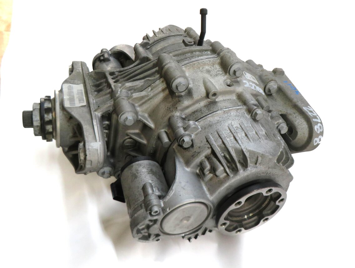 Thumbnail 3: 2008-2009 BMW X6 (E71) 3.0L - REAR DIFFERENTIAL GEAR CARRIER (3.91 RATIO)