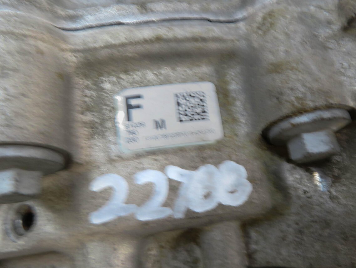 Thumbnail 6: 2008-2009 BMW X6 (E71) 3.0L - REAR DIFFERENTIAL GEAR CARRIER (3.91 RATIO)