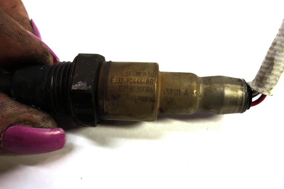 Thumbnail 5: 2015 RANGE ROVER EVOQUE (L538) 2.0L ENGINE PRE POST CAT O2 OXYGEN SENSOR SET