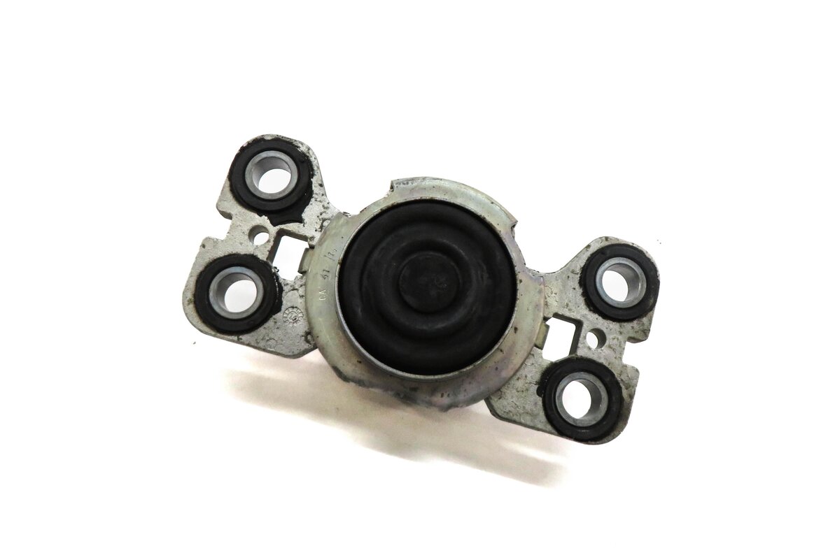 2015 RANGE ROVER EVOQUE (L538) 2.0L TURBO ENGINE TRANSMISSION MOUNT BRACKET