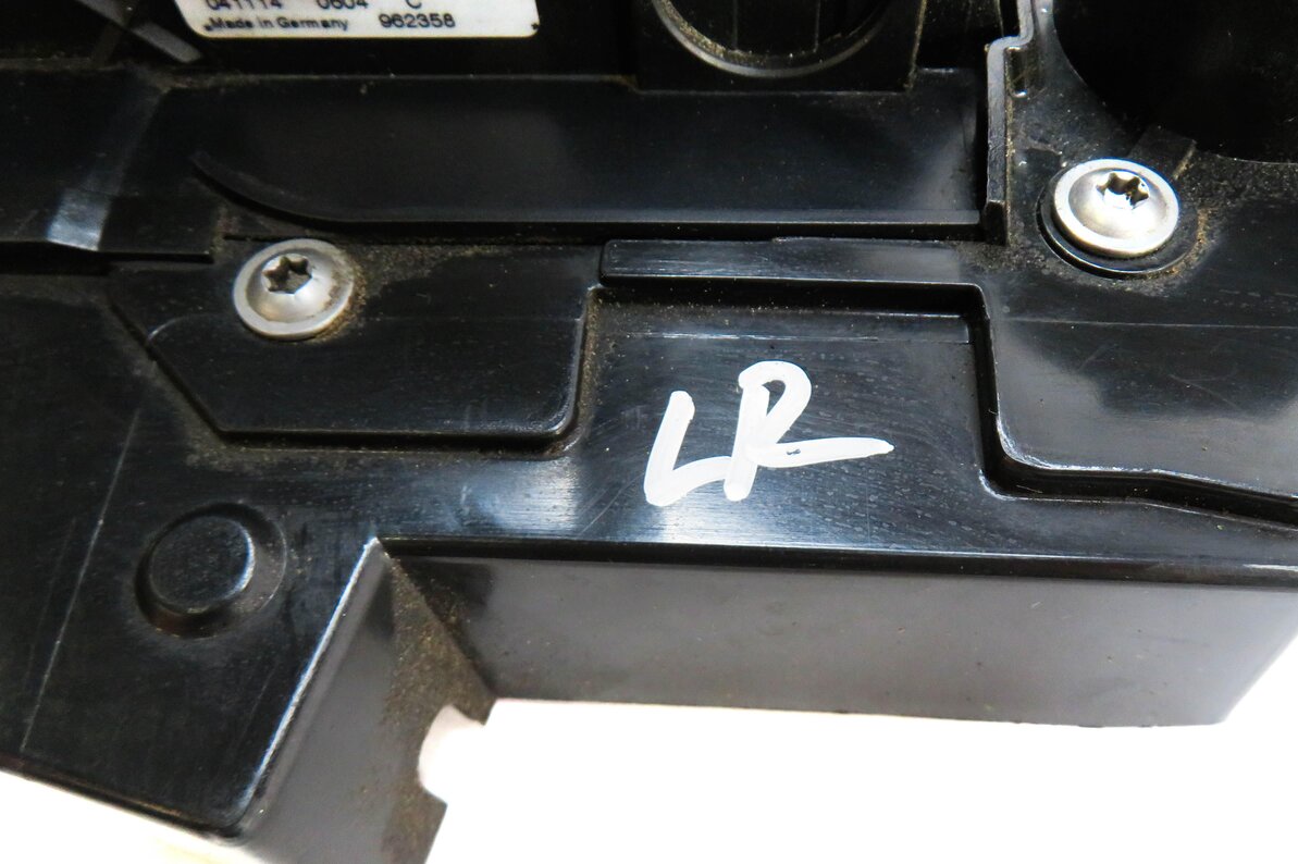 Thumbnail 5: 10-17 LR4 EVOQUE RANGE ROVER SPORT (L320 L538) LEFT REAR PASSIVE DOOR LOCK LATCH