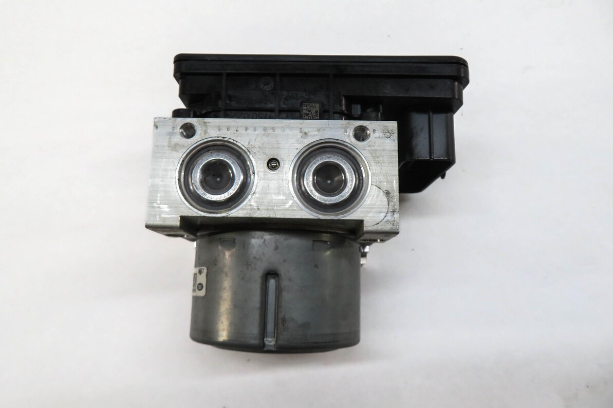 Thumbnail 3: 2014-2015 RANGE ROVER EVOQUE (L538) ABS ANTI LOCK BRAKE PUMP w/ MODULE