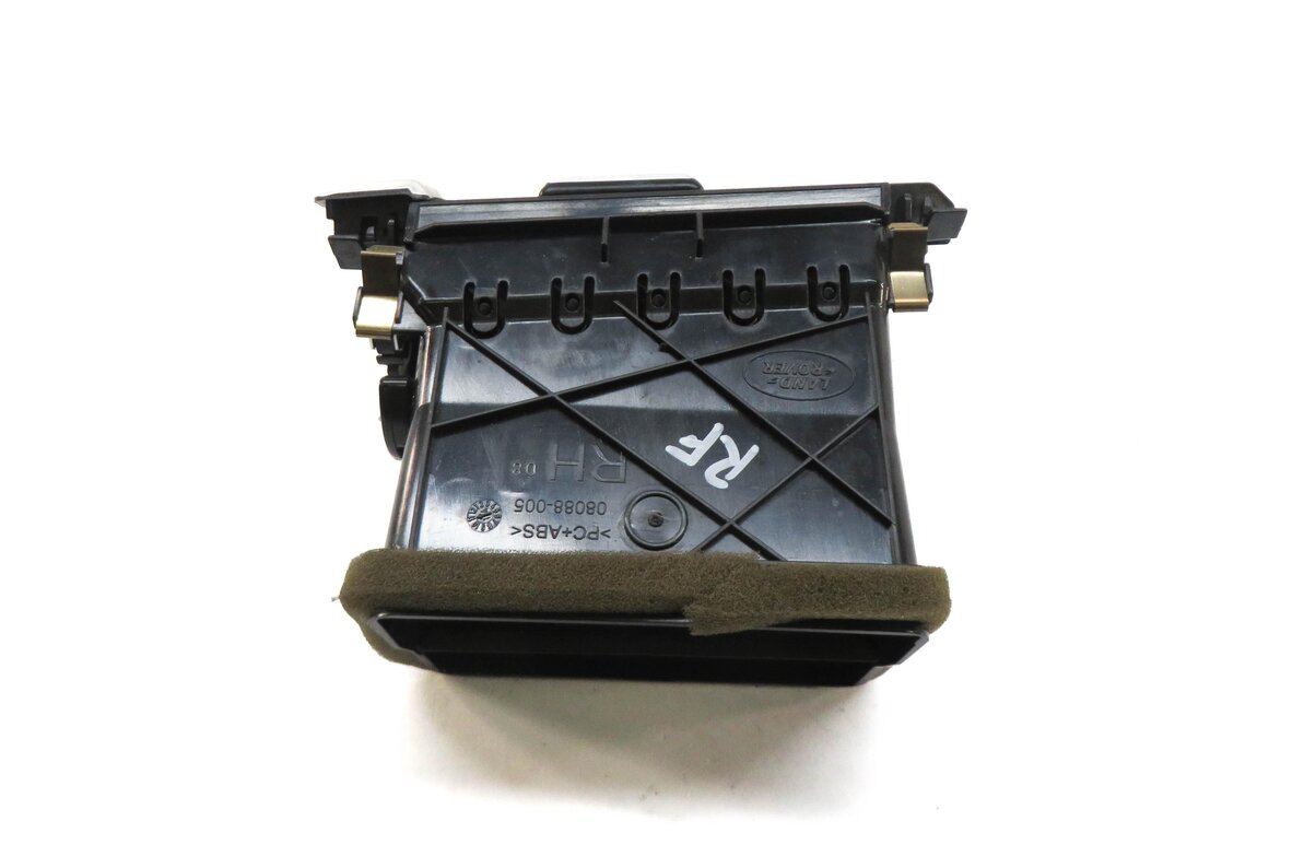 Thumbnail 3: 2015 RANGE ROVER EVOQUE (L538) RIGHT PASSENGER OUTER DASH HEATER A/C AIR VENT