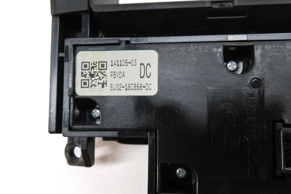 Thumbnail 6: 12-15 RANGE ROVER EVOQUE (L538) RADIO STEREO NAVIGATION SWITCH PANEL SCREEN TRIM