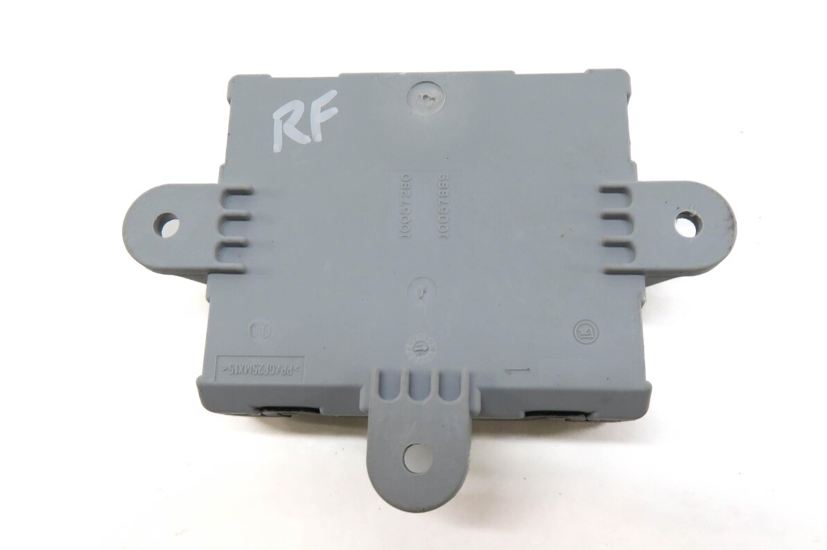 Thumbnail 3: 2015 RANGE ROVER EVOQUE (L538) RIGHT FRONT PASSENGER DOOR CONTROL MODULE